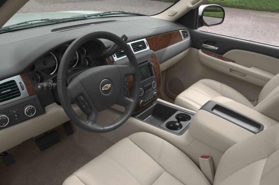  Chevrolet Tahoe 2007 года  (фото 17 из 63)